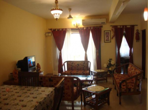 Отель Anand Beach House  Colva